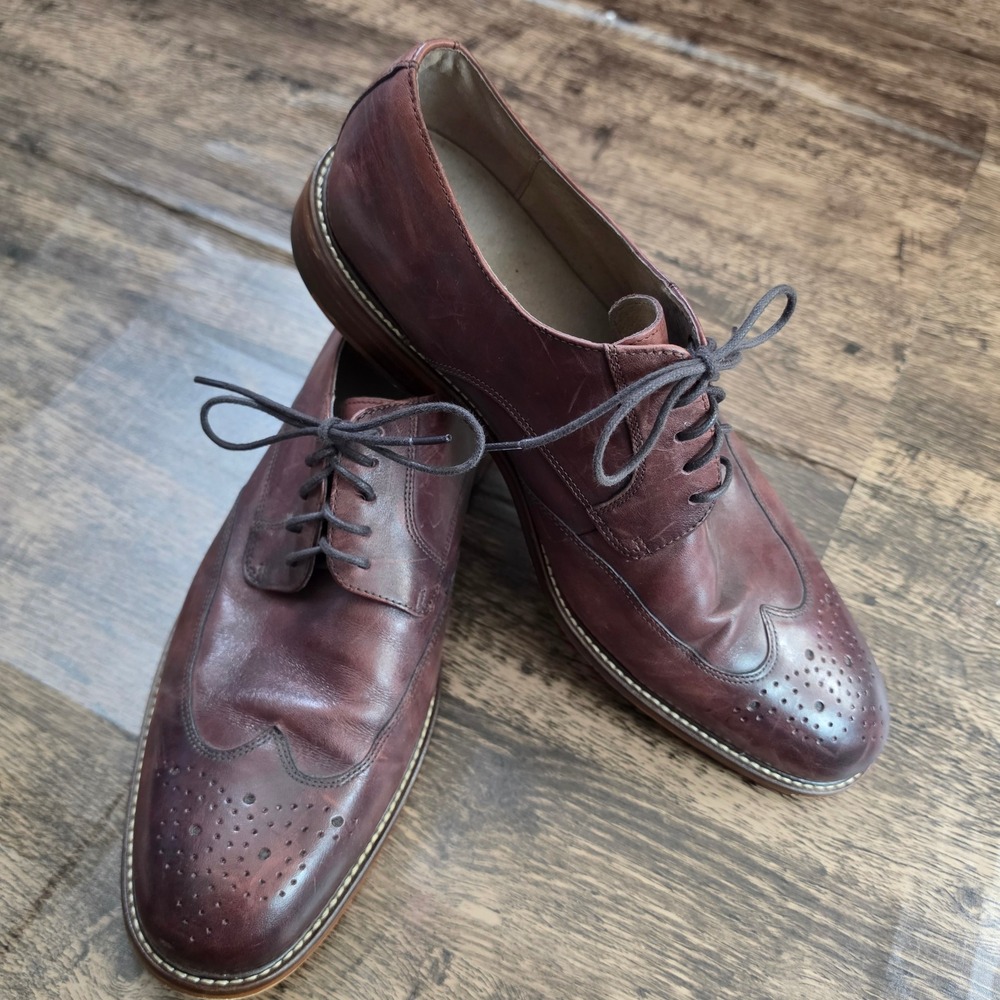 BANANA REPUBLIC Wingtip Oxfords Mens 11 Burgundy Leather‎ Brogue Dress Shoes